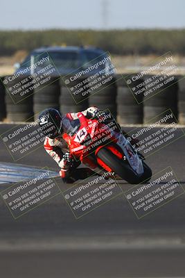 media/Oct-11-2025-CRA (Sat) [[48ae399f89]]/Races/Race 9/